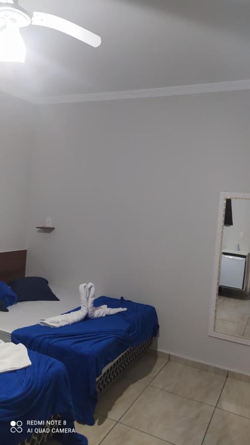 Hotel Pousada Quarto Com Frigobar,Ar E Garagem Gratuita Aparecida  Exterior foto